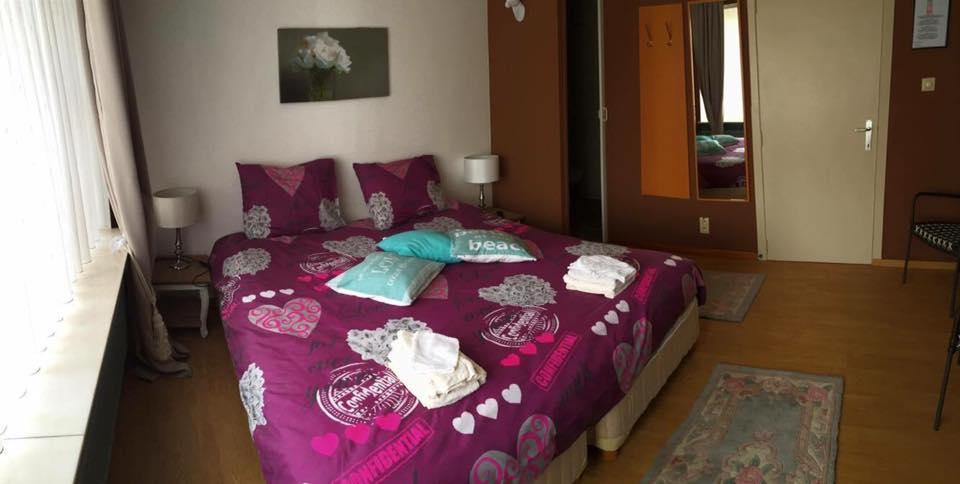 B&B Moriaan Бракел Екстериор снимка